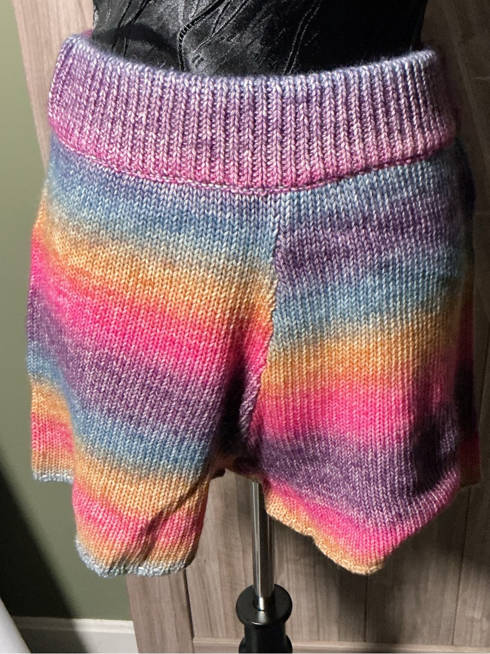 NWT Something Navy Poppy Ombre Sweater Shorts Size S Rainbow Multi SWES00433